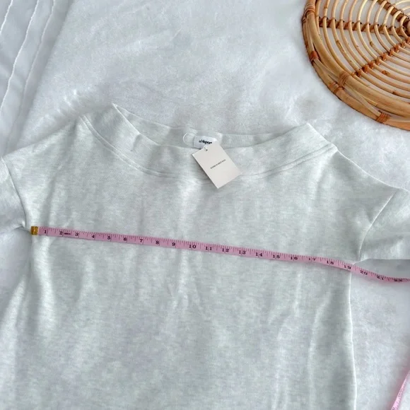 Old Sport Off The Shoulder Sweatshirt Dress
Loungewear Gray - Picture 13 of 14